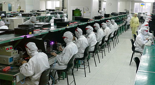 512px-Electronics_factory_in_Shenzhen